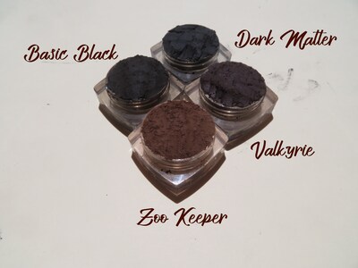 4 Piece Dark Matte Mineral Eyeshadow Gift Set - 5 GRAM Gift Set - image1